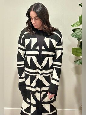 Pendleton Black and Cream Geometric Long Cardigan Sweater